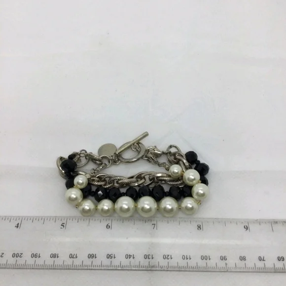 White House Black Market Triple Strand Toggle Bracelet 7.5" EUC - Picture 3 of 3
